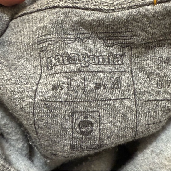 Patagonia P-6 Logo Uprisal sweatshirt hoodie size medium - Picture 3 of 5